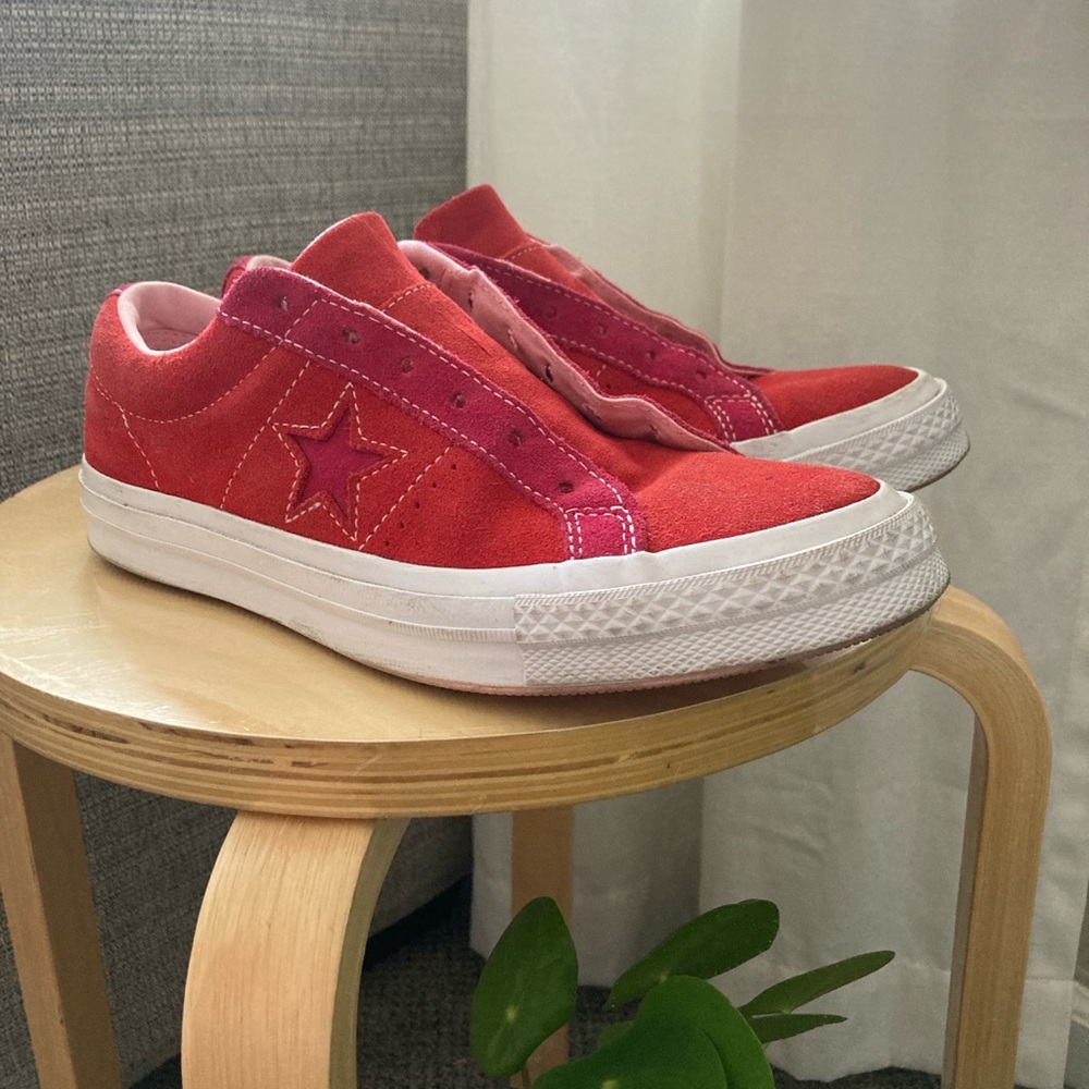 SOLD !!! please do not purchase ! Converse one stars US 7